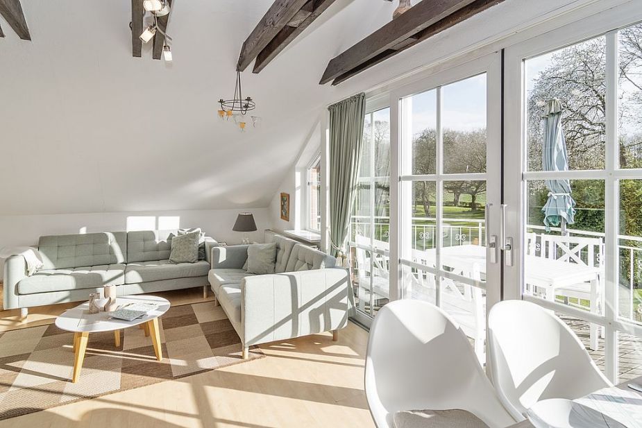 Ferienwohnungen, Übernachtungsangebote & Familienzimmer I Eutin, Plön & Sierksdorf